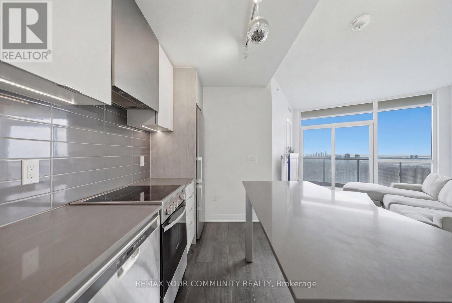 #3107 30 GIBBS ROAD - 11