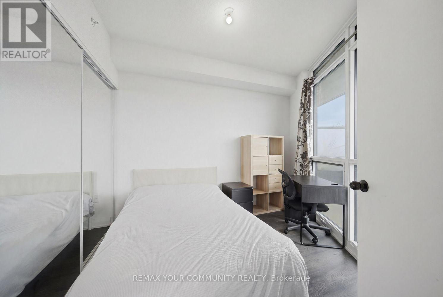 #3107 30 GIBBS ROAD - 27