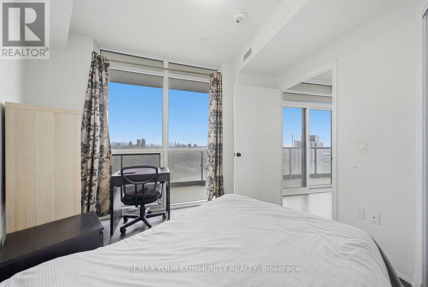 #3107 30 GIBBS ROAD - 29