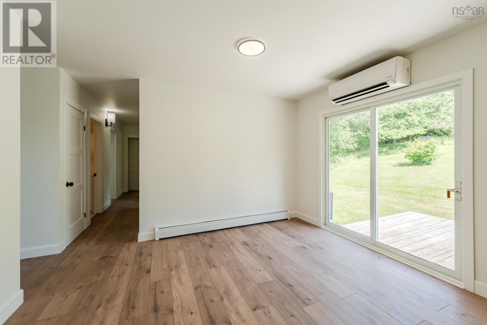 Property 15 of 50 of 172 Highway 1