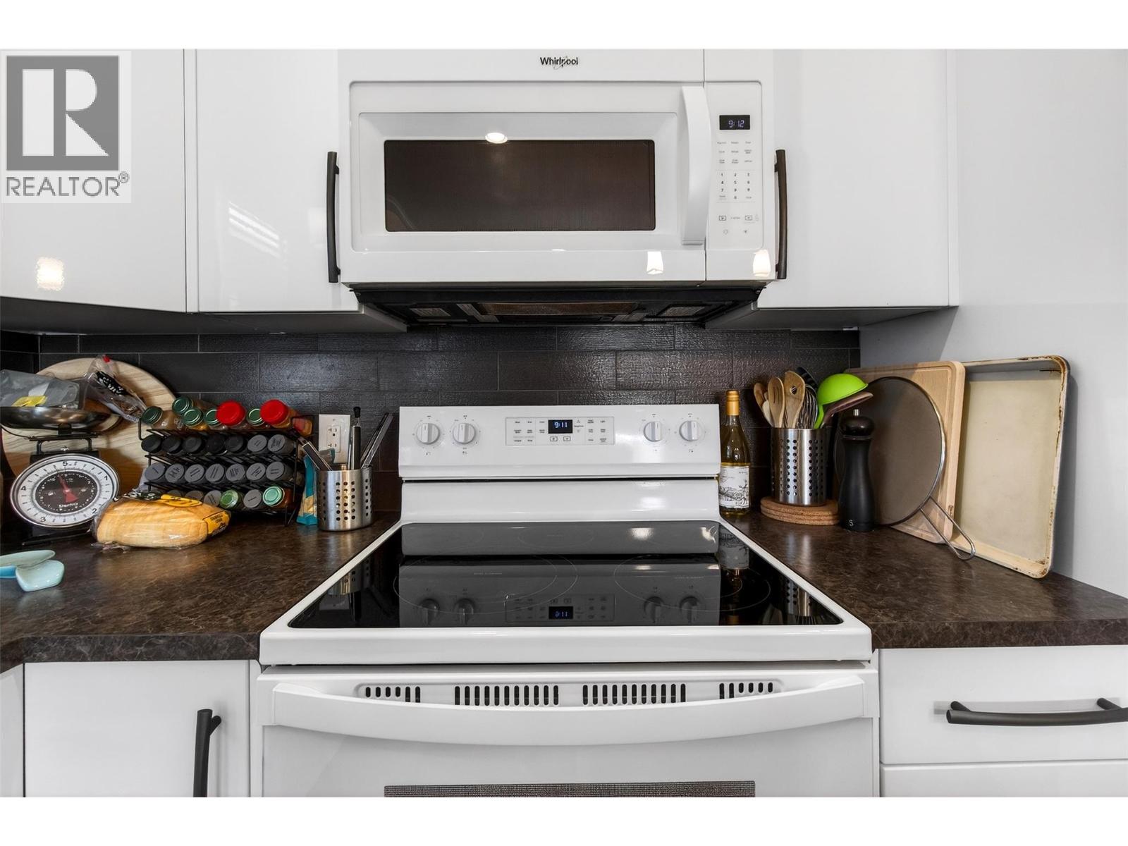 1341 30 Street NE Unit# 3, Salmon Arm