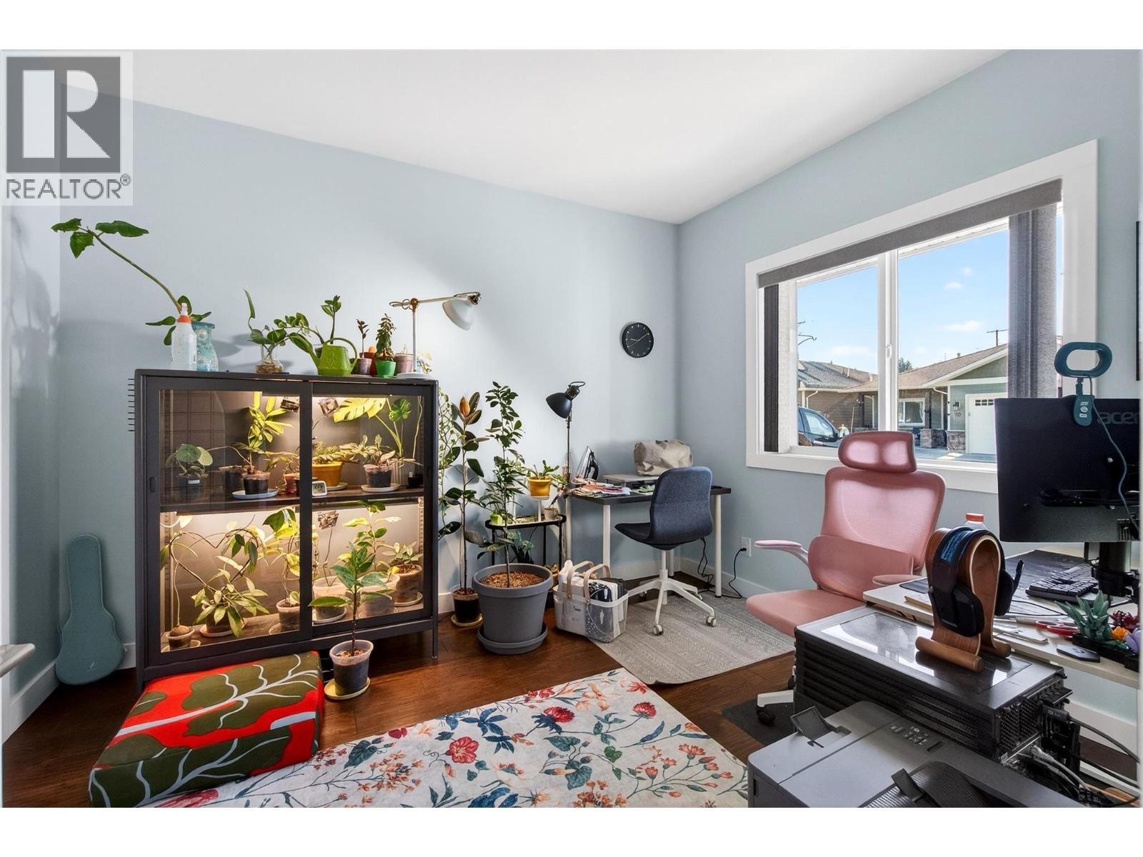 #3 1341 30 Street NE - 21
