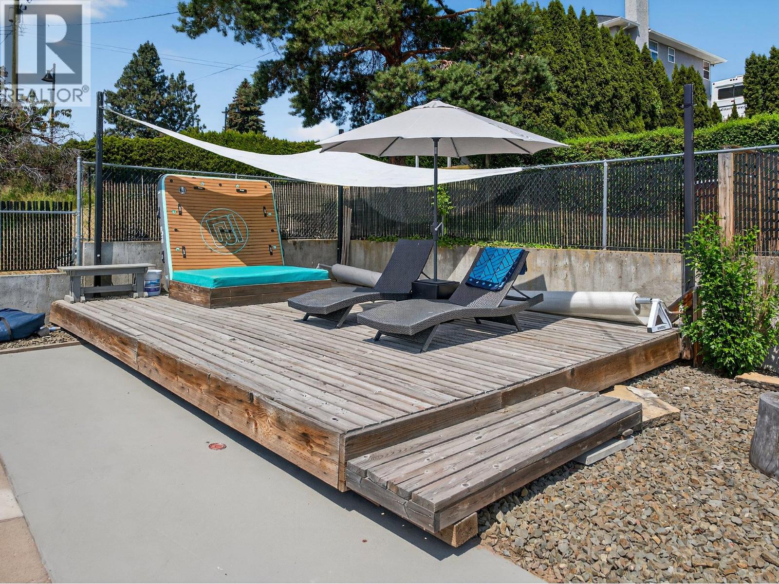  2715 Boucherie Road, West Kelowna