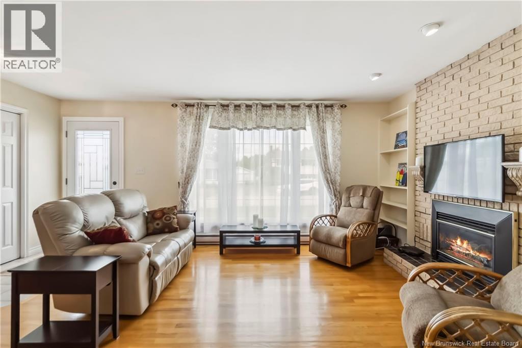 45 BOLTON STREET - 6