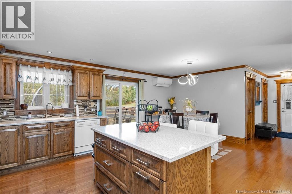 3 CHATELLERAULT AVENUE - 12