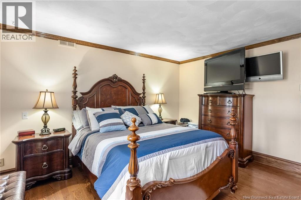 3 CHATELLERAULT AVENUE - 21