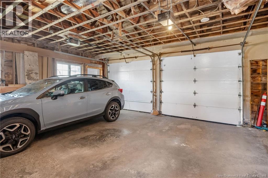 3 CHATELLERAULT AVENUE - 32