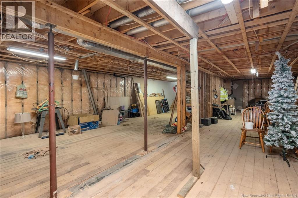 3 CHATELLERAULT AVENUE - 33