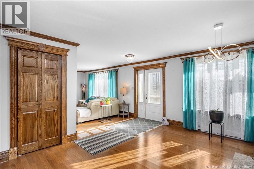 3 CHATELLERAULT AVENUE - 4