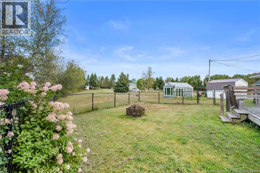 3 CHATELLERAULT AVENUE - 42