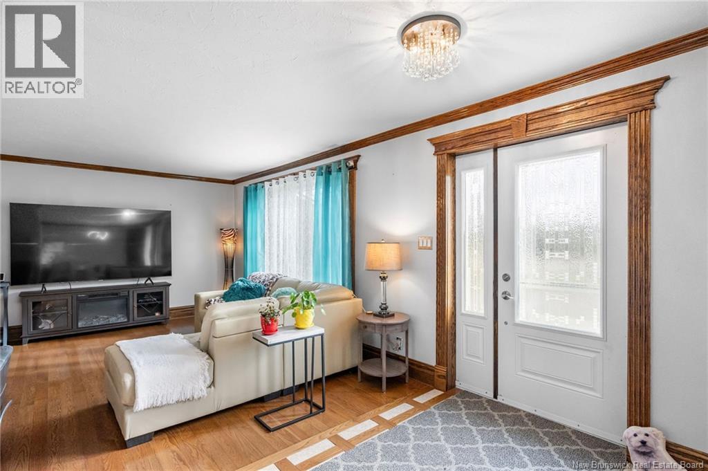 3 CHATELLERAULT AVENUE - 5