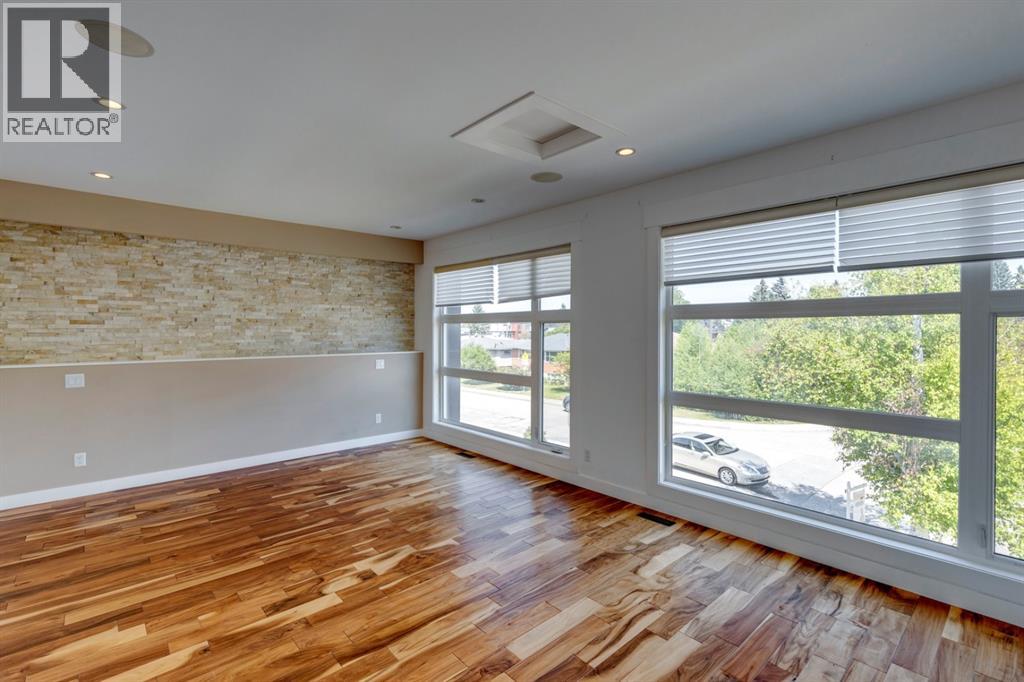 Single Family House for Sale in A Osborne Crescent SW Richmond Calgary 