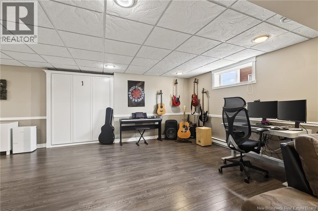 25 ELODIE COURT - 23