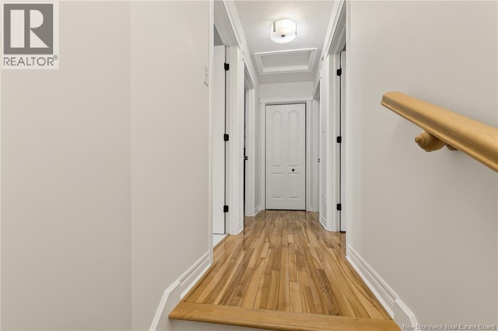 25 ELODIE COURT - 28