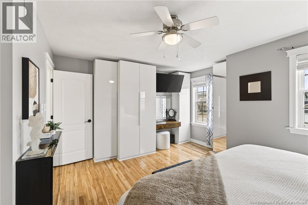 25 ELODIE COURT - 34