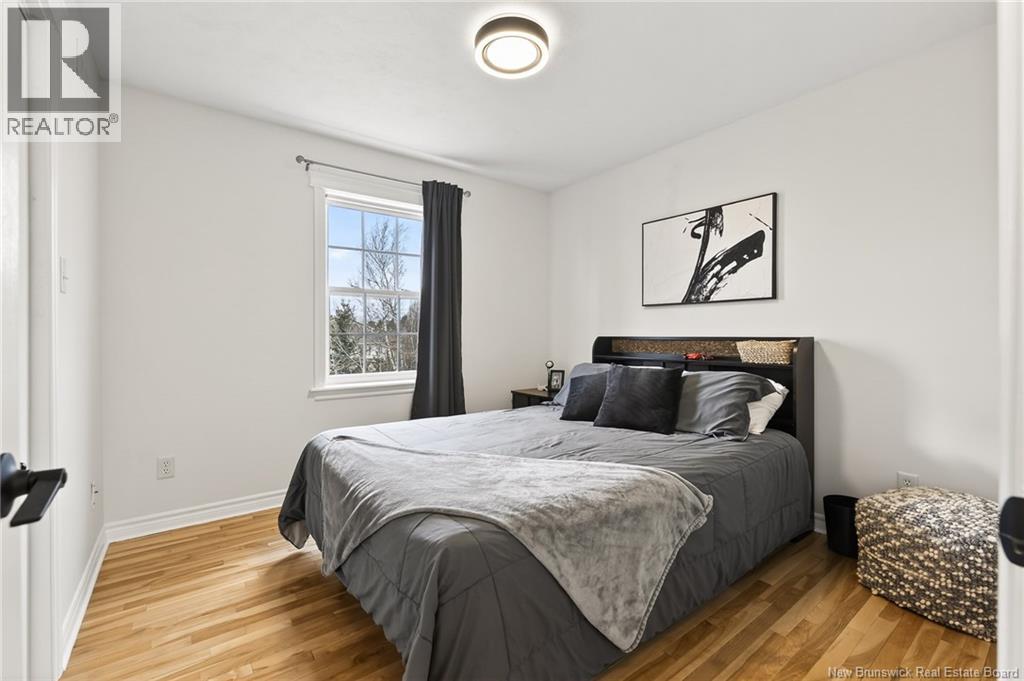 25 ELODIE COURT - 35