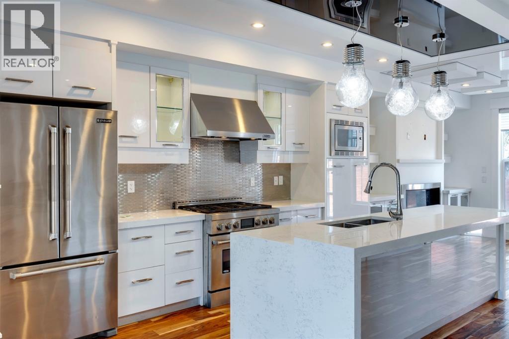 Single Family House for Sale in A Osborne Crescent SW Richmond Calgary 