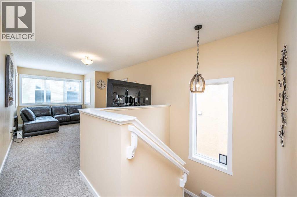 Single Family House for Sale in  Covecreek Mews NE Coventry Hills Calgary 