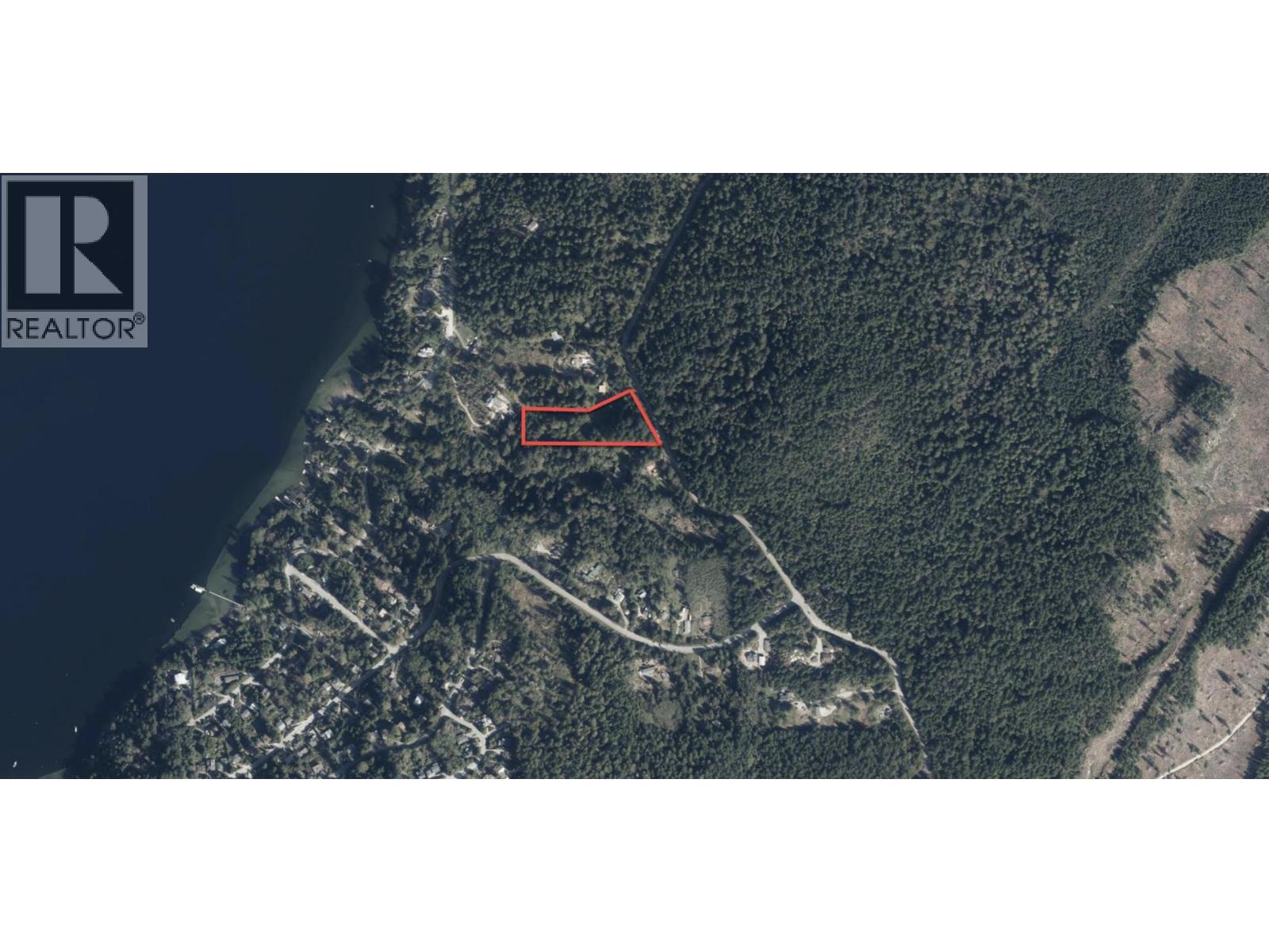 7095 SECHELT INLET ROAD, Sechelt