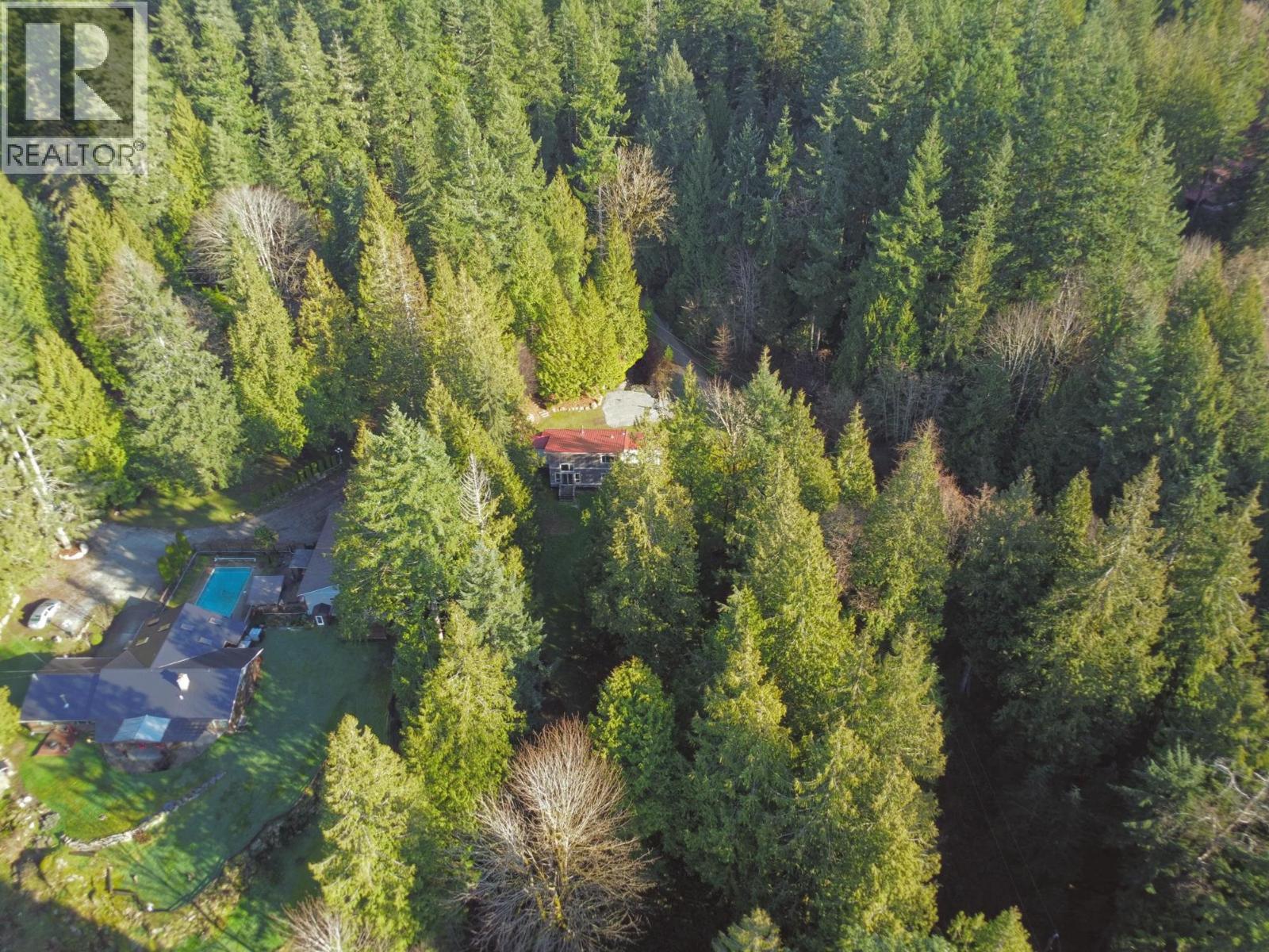 7095 SECHELT INLET ROAD, Sechelt