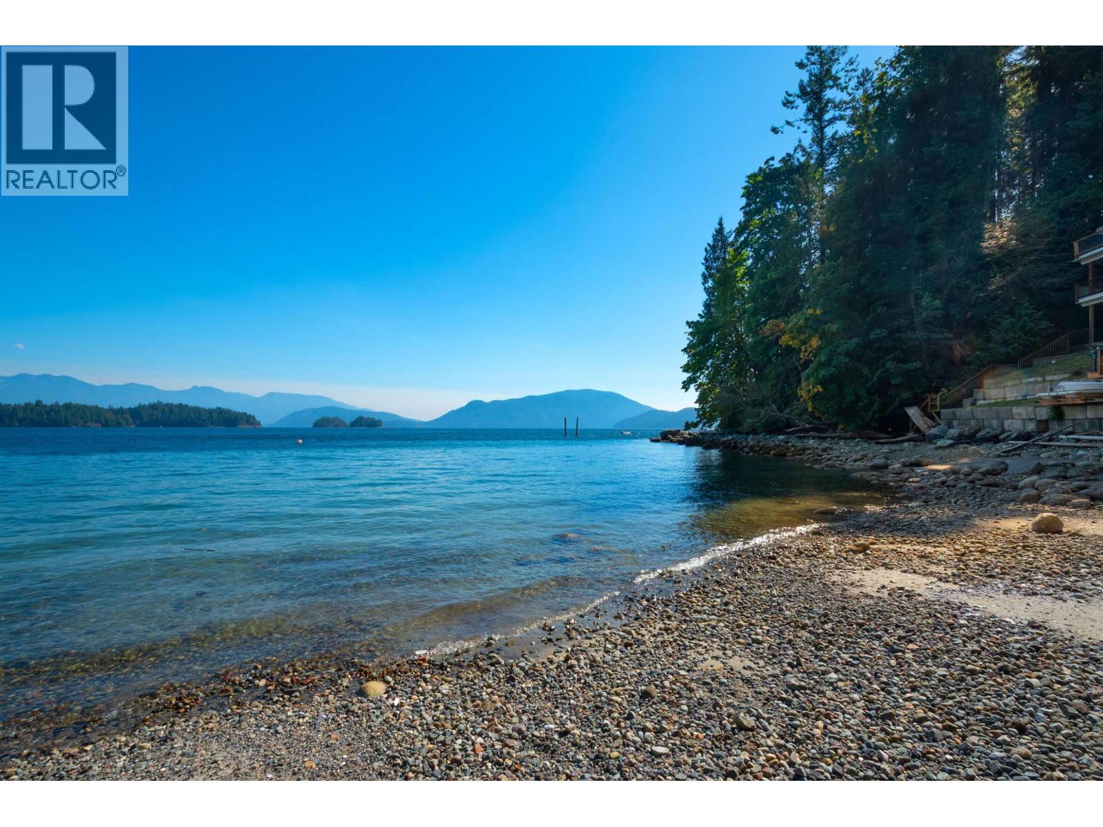 1504 TIDEVIEW ROAD, Gibsons