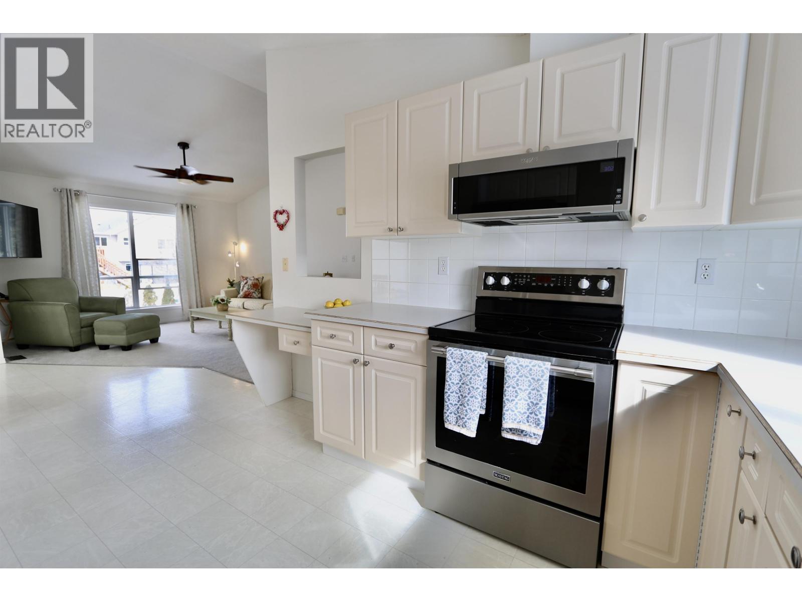 5446 WOODOAK CRESCENT - 13