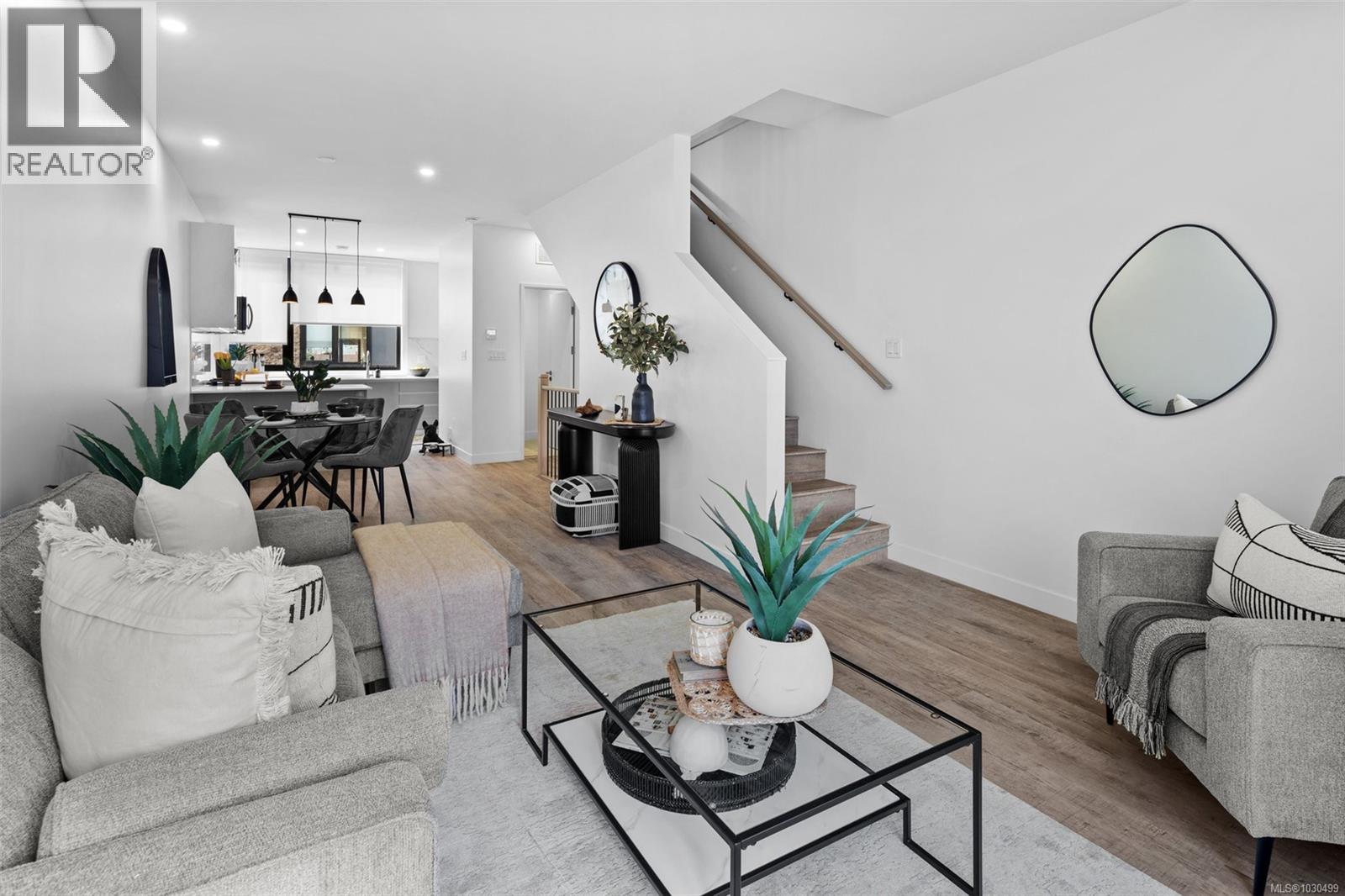 122 916 Orono Avenue, Langford