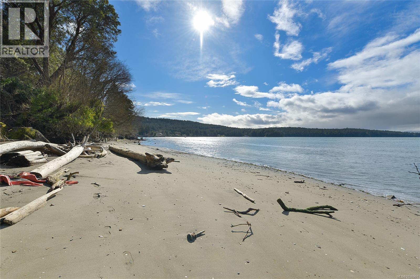 348 GEORGINA POINT RD - 10