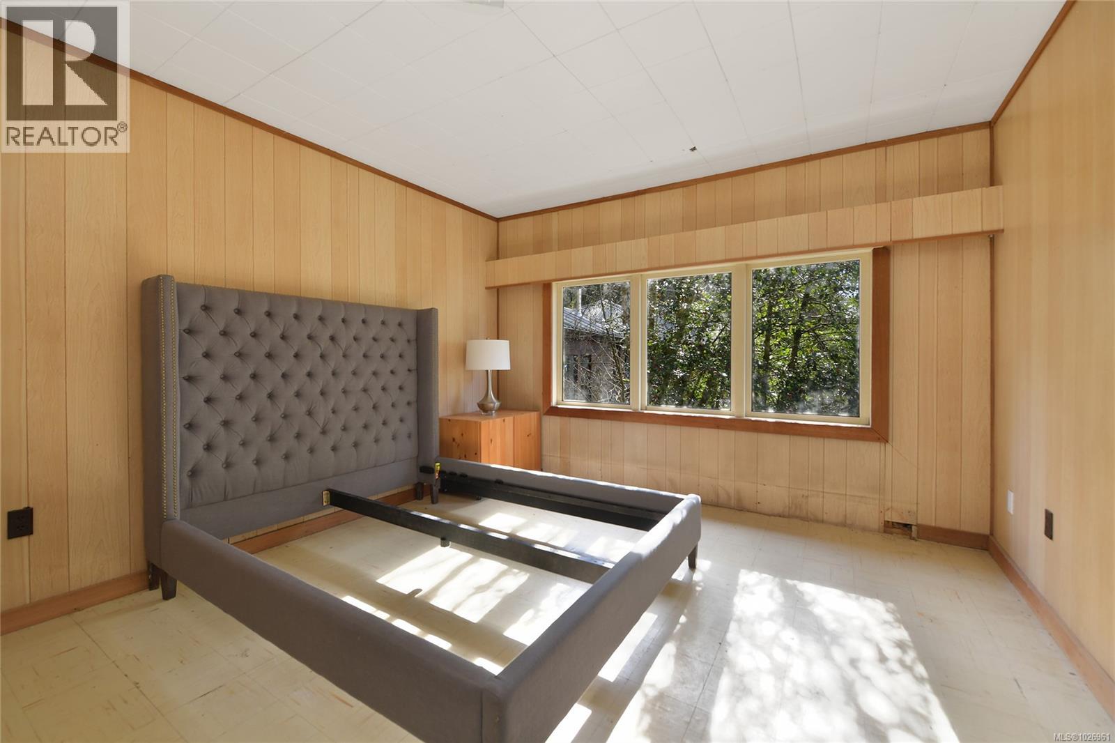 348 GEORGINA POINT RD - 20