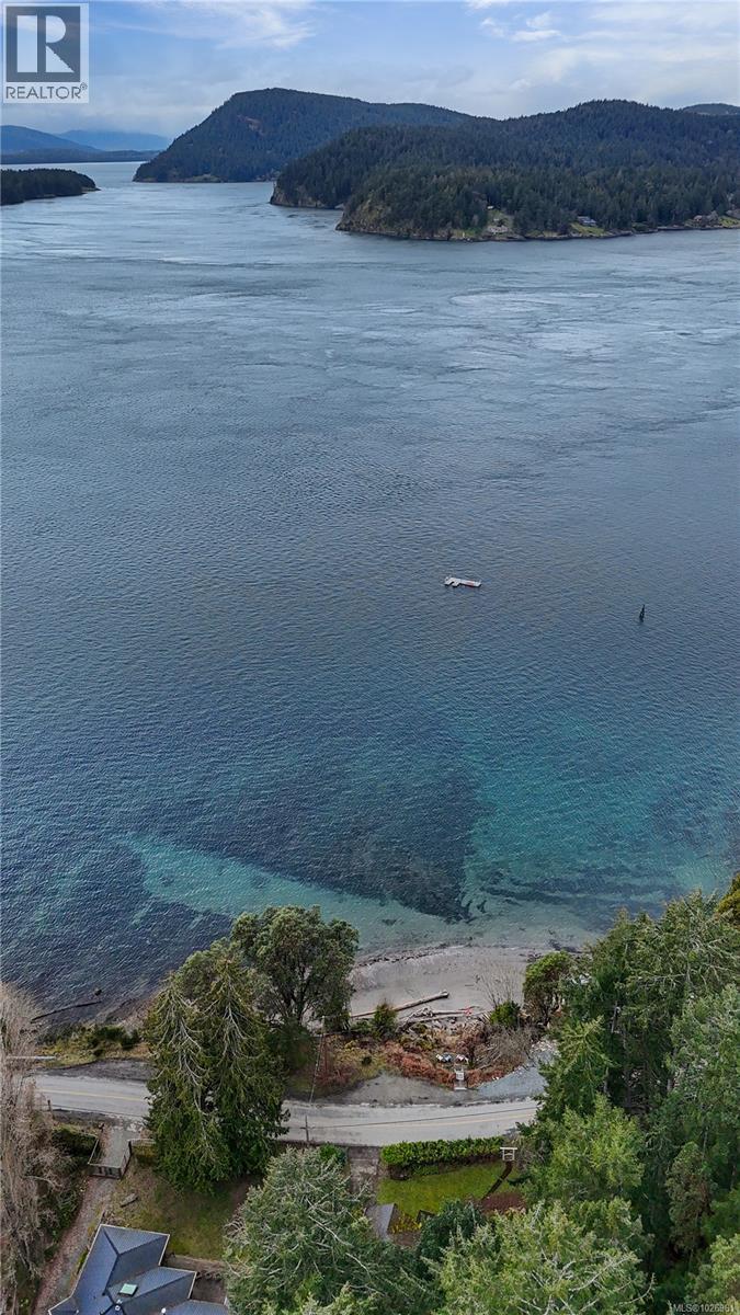 348 GEORGINA POINT RD - 50