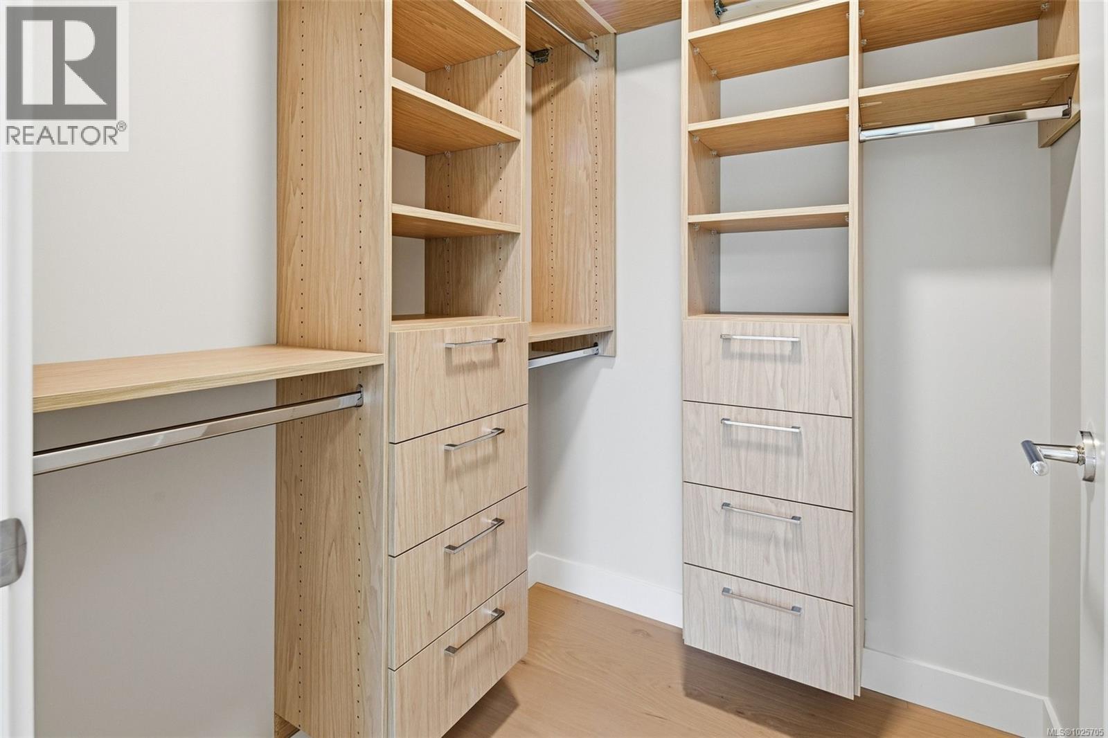 #307 5229 CORDOVA BAY RD - 19