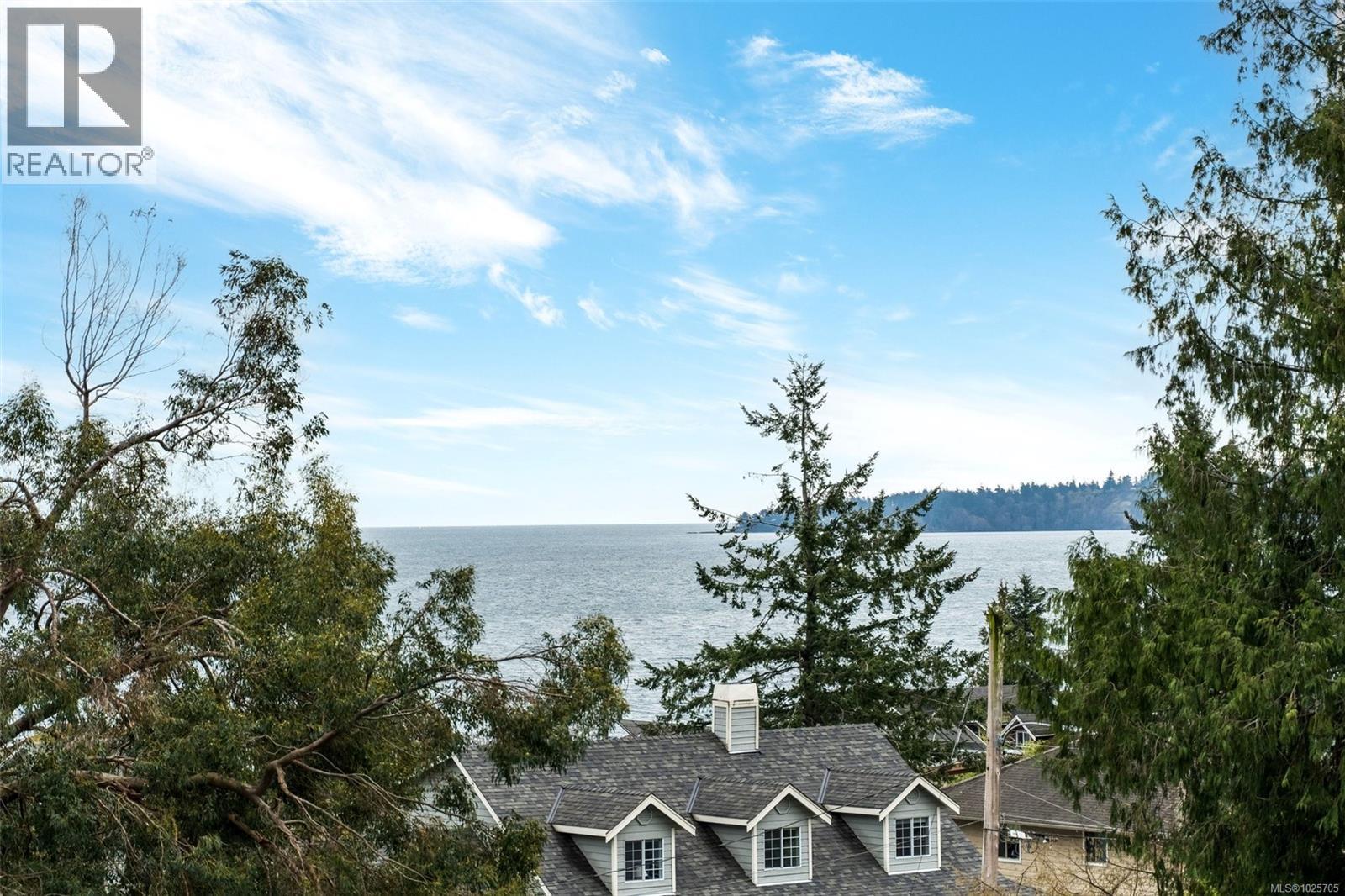 #307 5229 CORDOVA BAY RD - 23