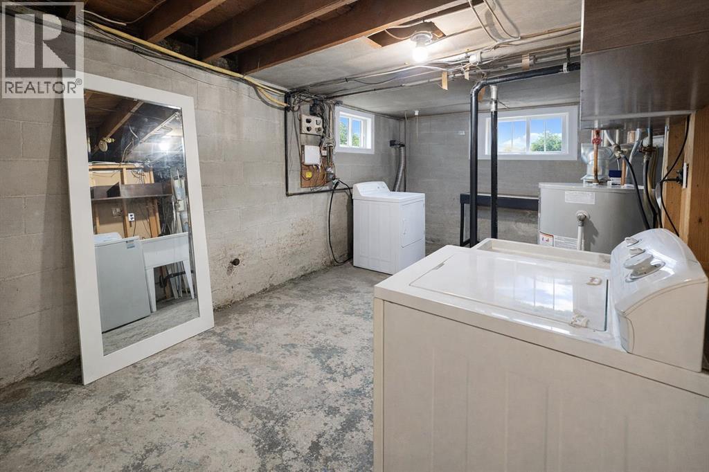 326 27 Avenue NE, Calgary, Alberta