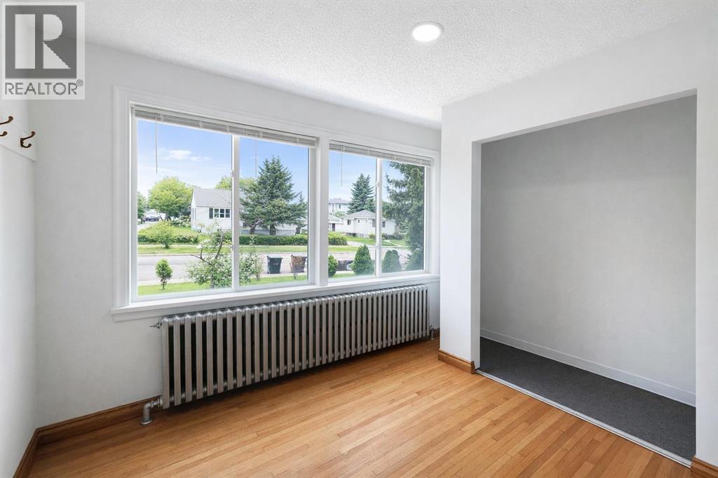 Single Family House Bungalow for Sale in   Avenue NE Tuxedo Park Calgary 