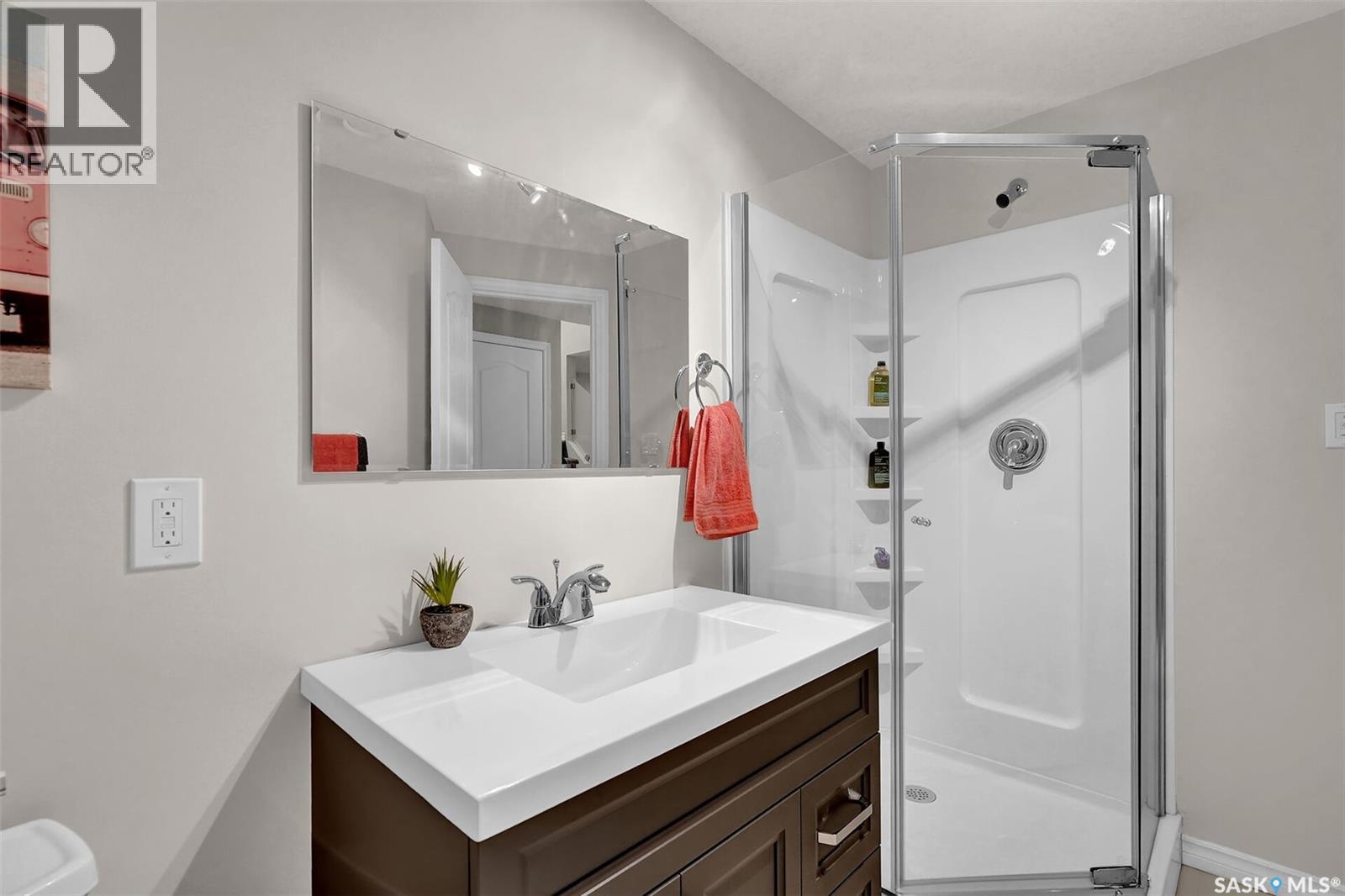 #126 4701 CHILD AVENUE - 32