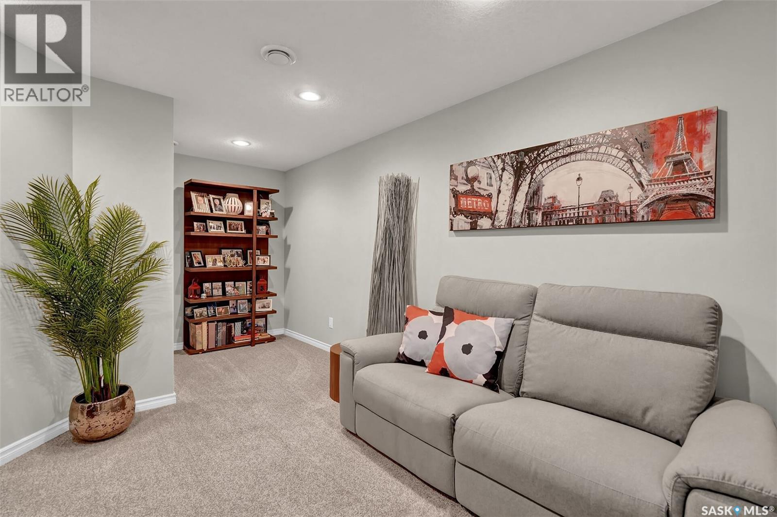 #126 4701 CHILD AVENUE - 28