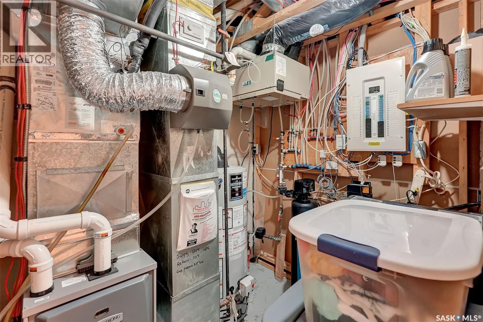 #126 4701 CHILD AVENUE - 34