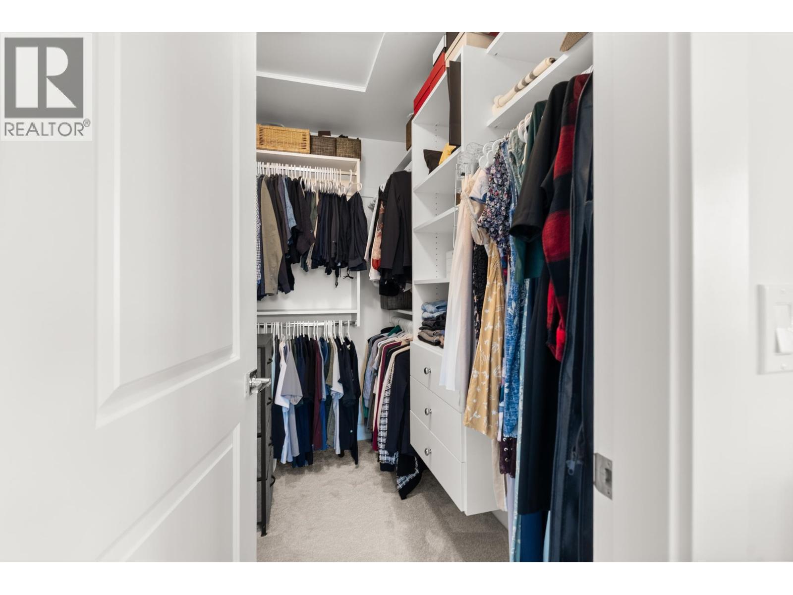 #32-9211 MCKIM Way, Richmond