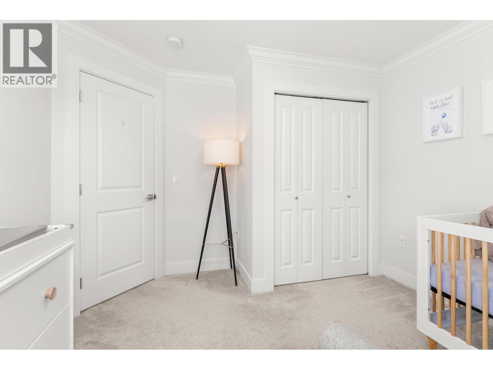 #32-9211 MCKIM Way, Richmond