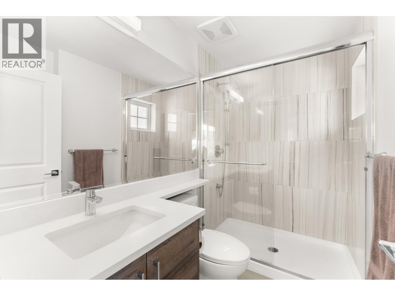 #32-9211 MCKIM Way, Richmond