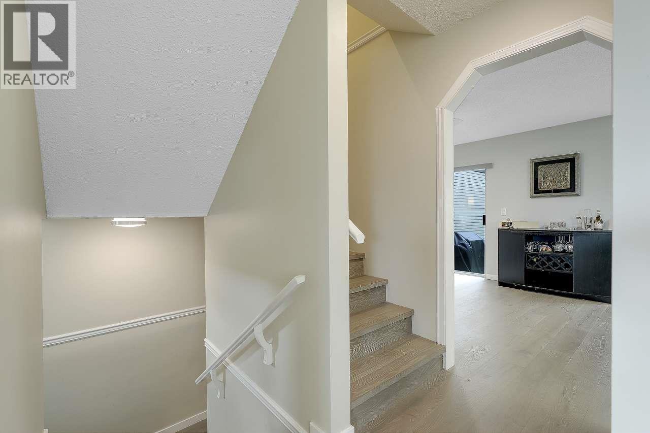 208 1140 CASTLE CRESCENT, Port Coquitlam
