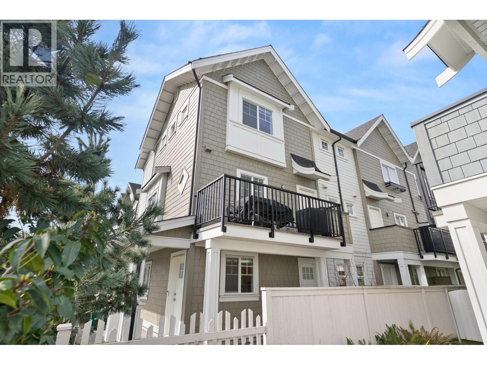 #32-9211 MCKIM Way, Richmond