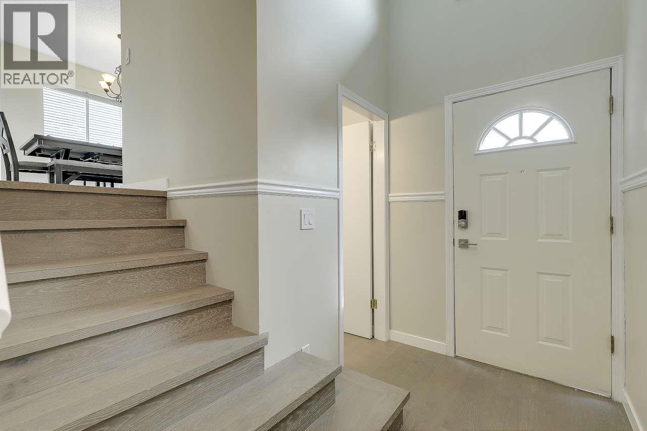 208 1140 CASTLE CRESCENT, Port Coquitlam