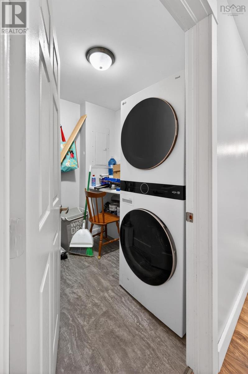 Property 23 of 36 of 7068 Highway 224