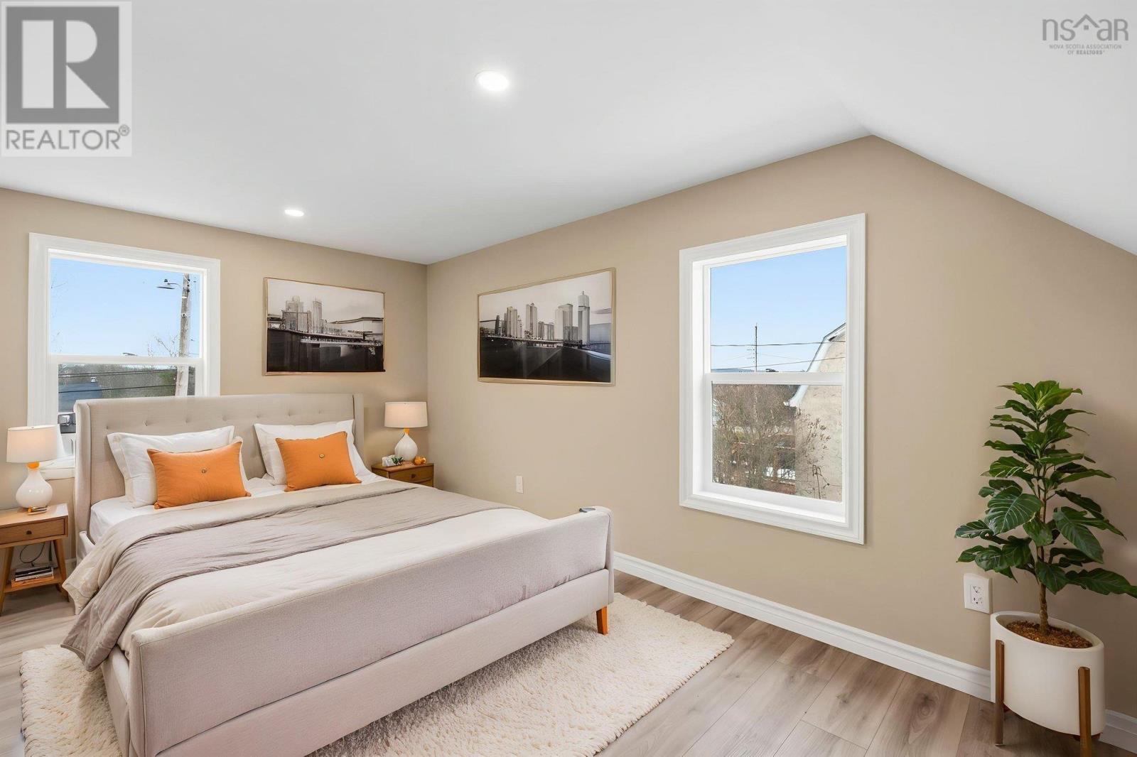 Property 23 of 26 of 33 Riverview Road