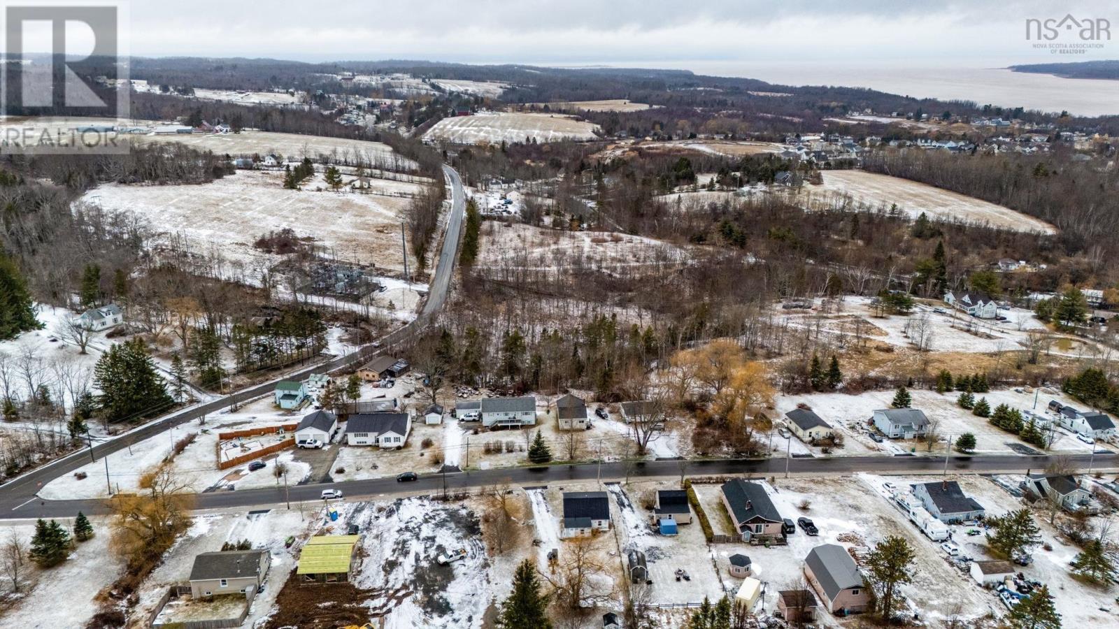 Property 16 of 26 of 33 Riverview Road