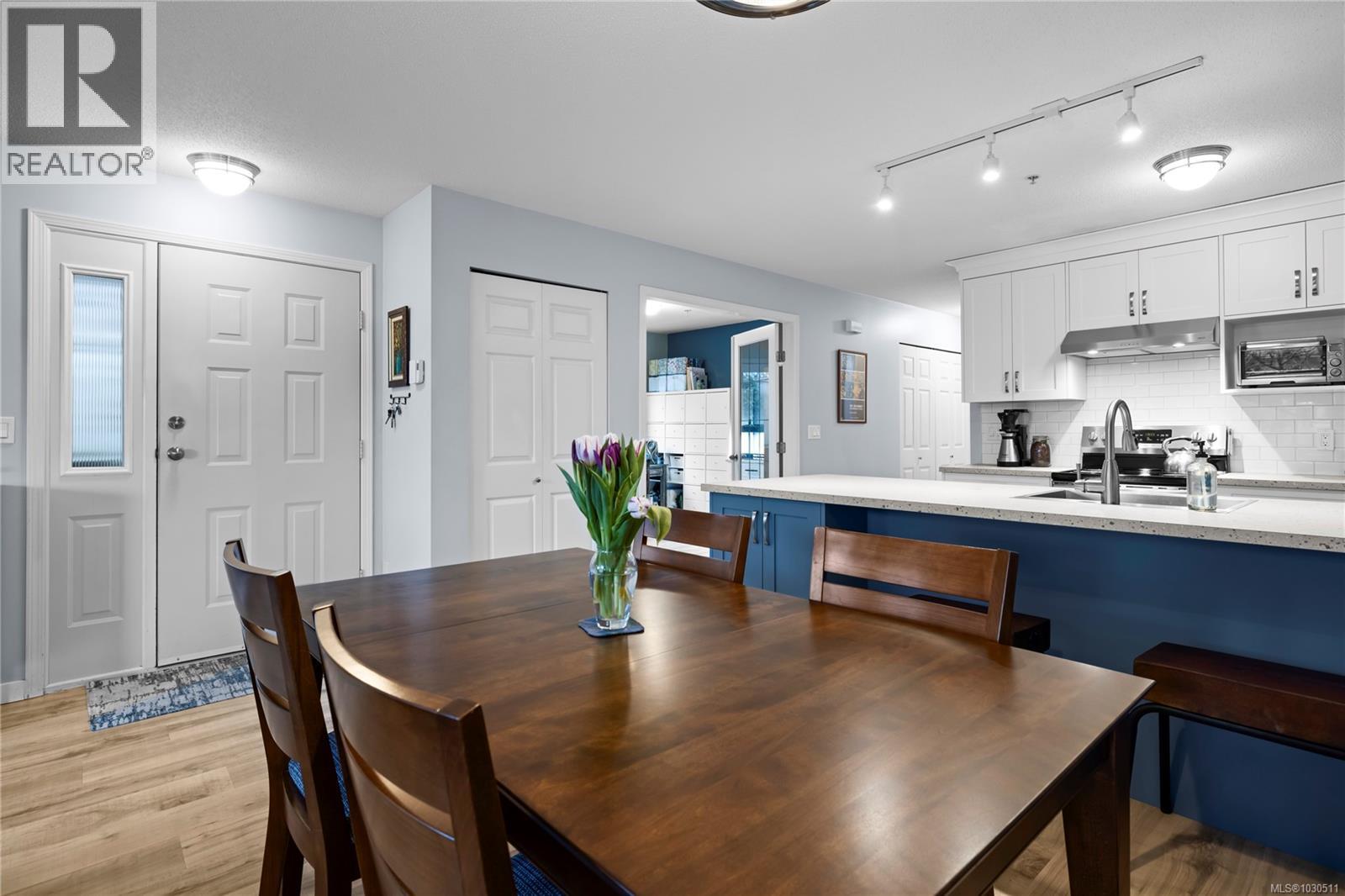 6114 CEDAR GROVE DR - 11