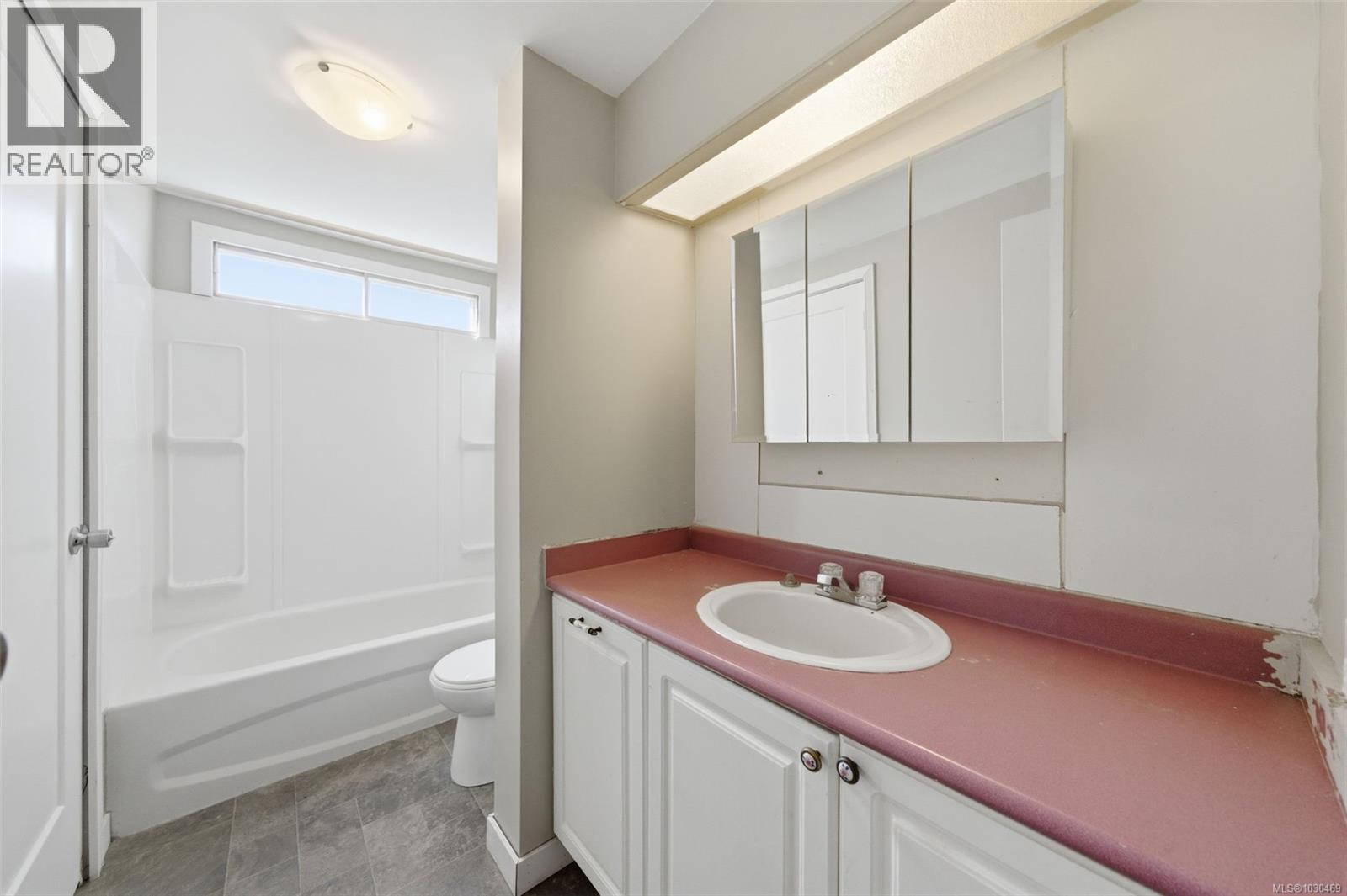 #22 9041 MEADES CREEK RD - 11