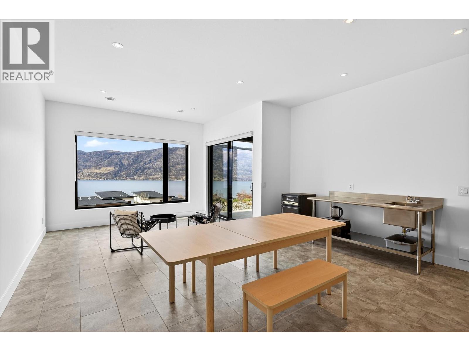 #2 9201 Okanagan Centre Road W - 55