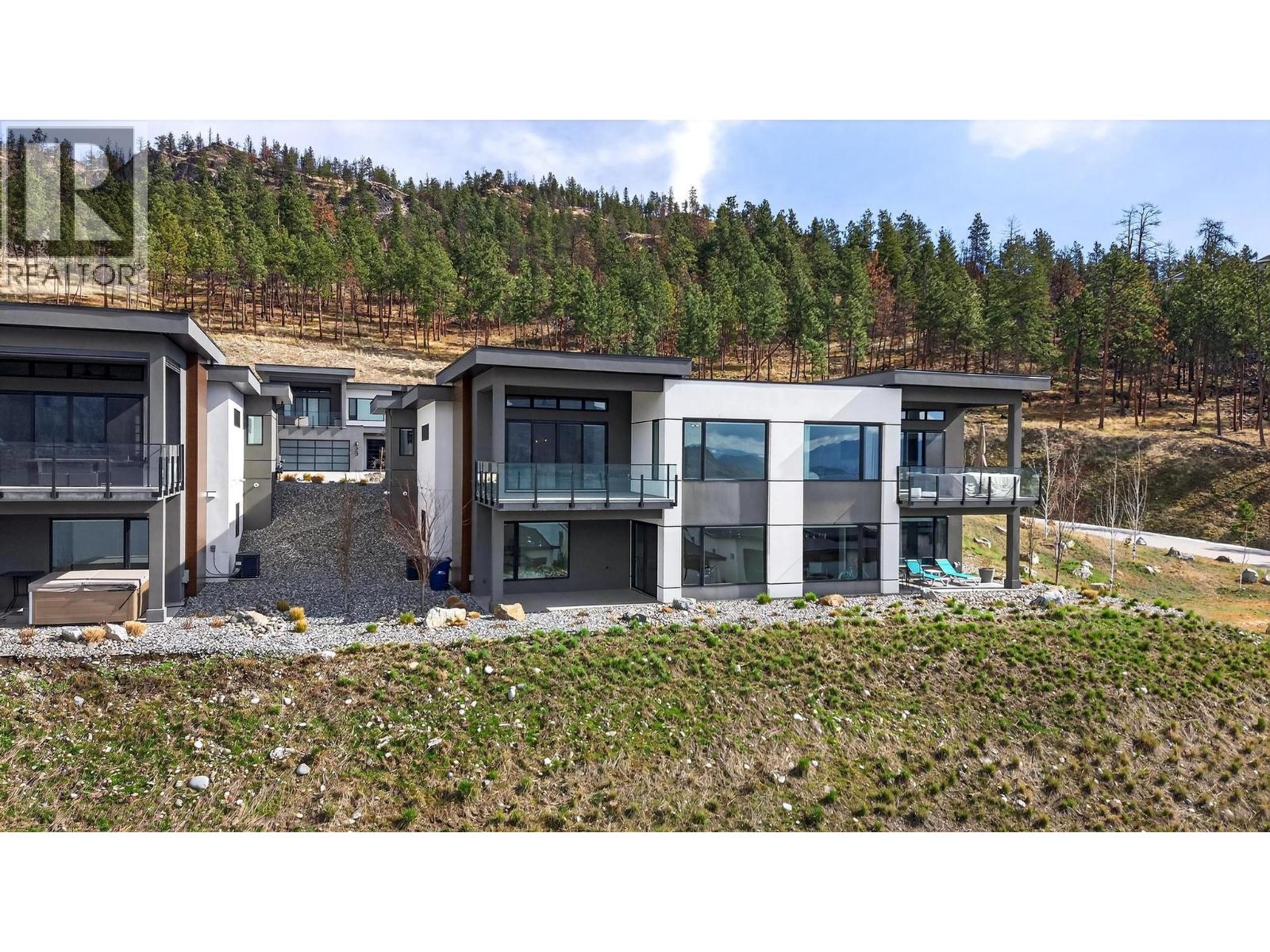 #2 9201 Okanagan Centre Road W - 12